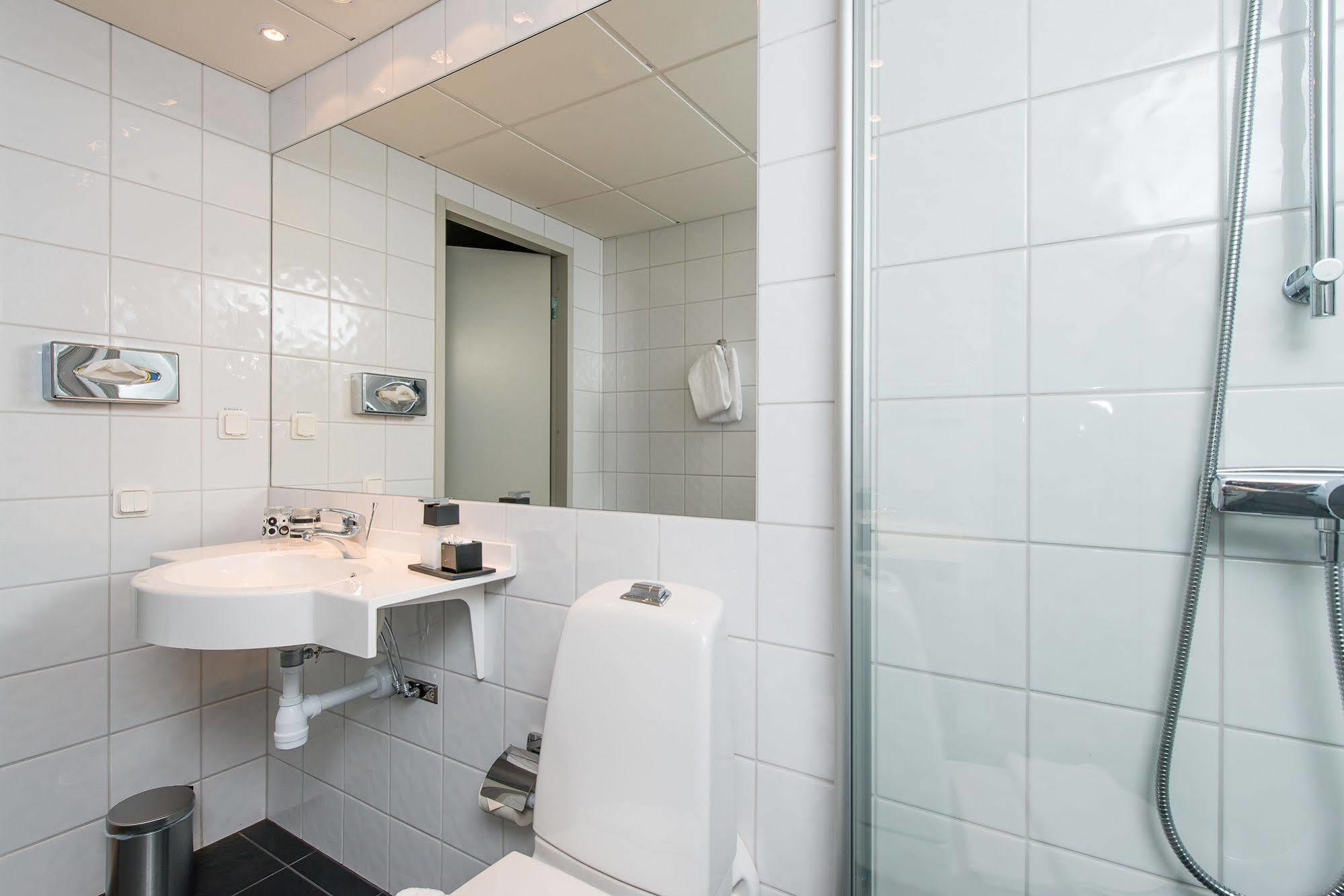 Aiden By Best Western Stockholm Solna Exterior photo